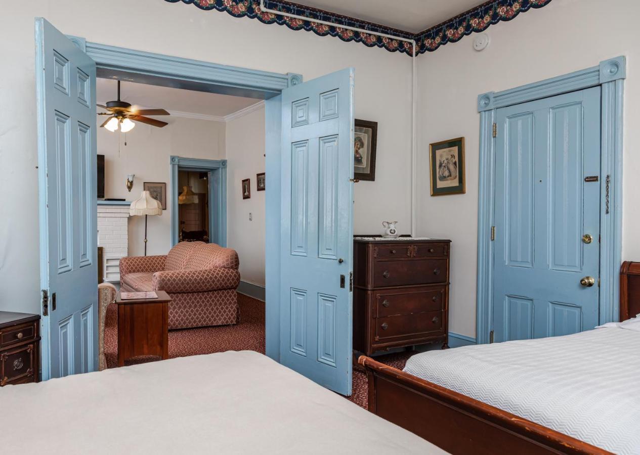 Antoinette'S Apartments & Suites เคปเมย์ ภายนอก รูปภาพ